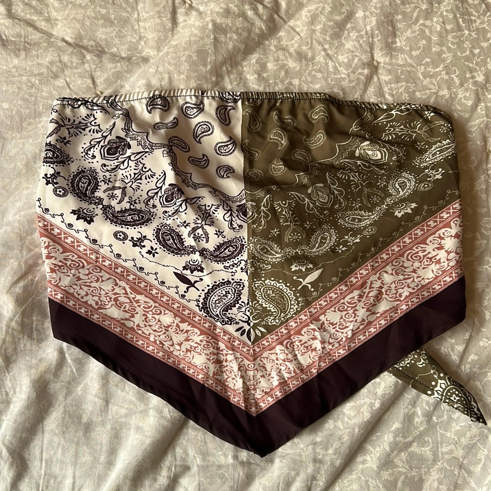 Bandana silk top - size Medium